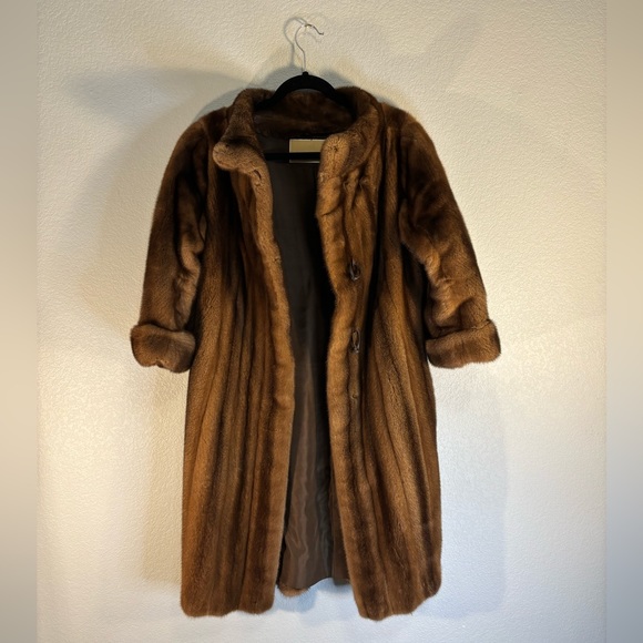 MICHAEL KORS Long Brown Fur Coat with Pockets 🤎🍂 Elegant & Stylish & Classy - Picture 1 of 13